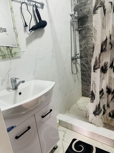 Иссык-Куль 2025: Коттедж, Семейный ЦО Diamond Resort, Бостери, Парковка, стоянка, Охраняемая территория, Закрытый пляж — 11