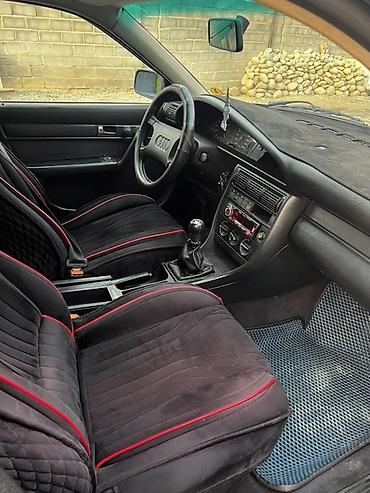 audi 2 8: Audi 100: 1992 г., 2 л, Механика, Бензин, Седан — 7