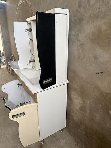 купить полки на стену: Hamam üçün lavabo və güzgülü dolab dəsti - Üst hissə: iri güzgü, hər — 4