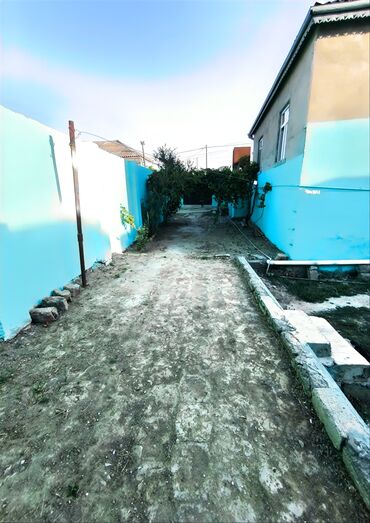 Həyət evləri və villaların satışı: 5 otaqlı, 200 kv. m, Kredit yoxdur, Orta təmir — 3