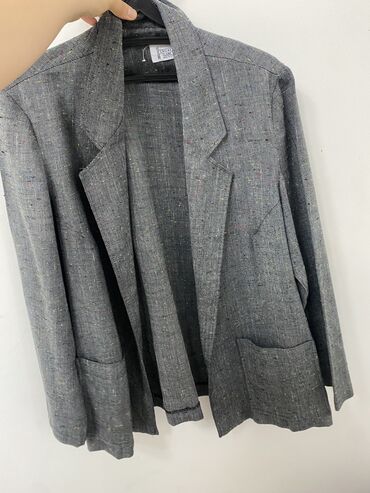 оверсайз пиджак: Костюм XL (EU 42), 2XL (EU 44), 3XL (EU 46), цвет - Серый