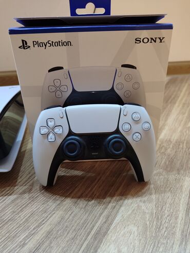 телефон fly wizard: PlayStation 5 pultu.
təzədi