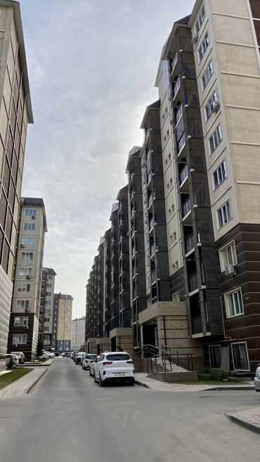 Продажа квартир: 3 комнаты, 90 м², 108 серия, 2 этаж, Евроремонт — 25