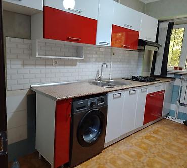 Mətbəx mebeli: ✔️650 man(Suraxanı). Mətbəx mebeli satılır, ölçü 3.30sm, Üstündə qaz — 1