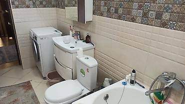 Үйлөр: 6 бөлмө жана андан көп, 320 м², 6 соток, Бишкек, Менчик ээси — 8