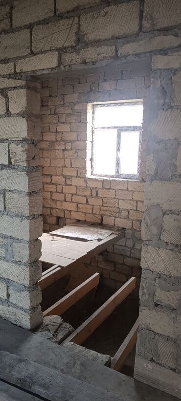 Həyət evləri və villaların satışı: 5 otaqlı, 160 kv. m, Kredit yoxdur, Təmirsiz — 4