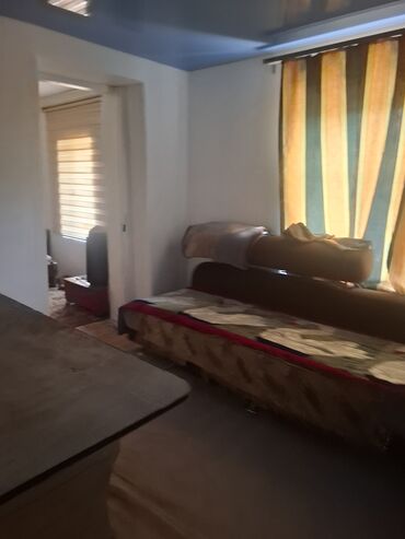 кызыл аскер дом: 50 м², 2 комнаты