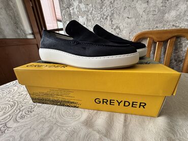 Ayaqqabılar: GREYDER – Tamamilə Yeni, Orijinal Ayaqqabılar! 28 malldan almiwam 200 lalafo.az -da Ayaqqabılar: GREYDER – Tamamilə Yeni, Orijinal Ayaqqabılar! 28 malldan almiwam 200