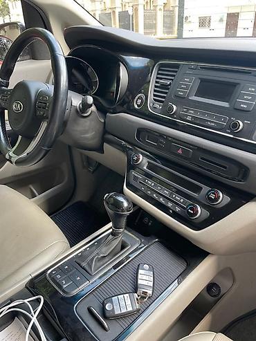 su radiatoru: Kia Carnival: 2.2 l | 2015 il Van/Minivan — 8