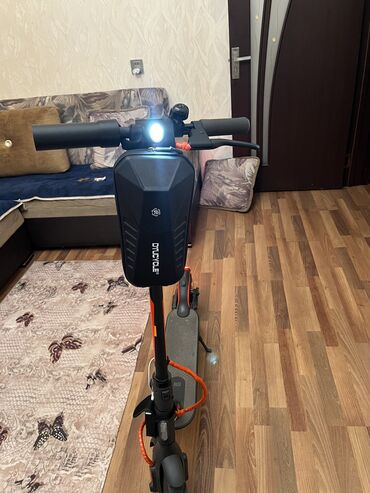 - xiomi, 220 sm3, 2024 il, 25 km