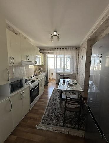 каартира сдается: 3 комнаты, Агентство недвижимости, Только девушкам — 4