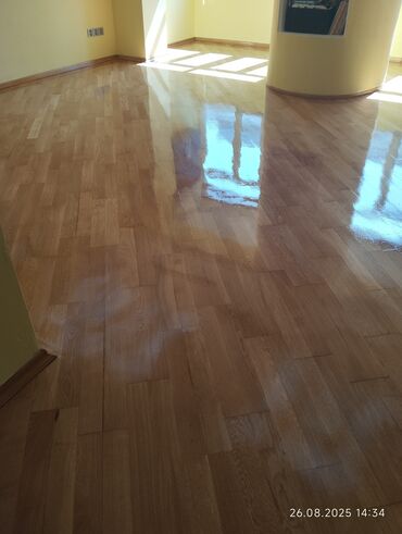 Döşəmə işləri: Pol ve parketlerin yonulub laklanmasi yuksek seviyyede — 26