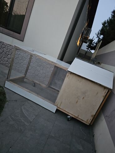 Yuvalar: Taxta toyuq daxması və açıq volyer - Material: möhkəm taxta karkas — 6