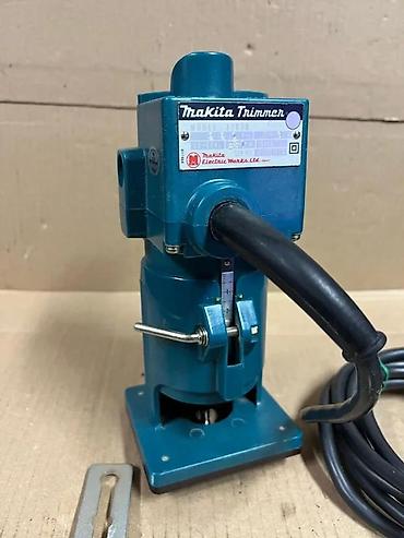 gedora za lambda sondu: Makita Trimmer 3700B – ručni glodalica/obradni trimer za drvo — 2