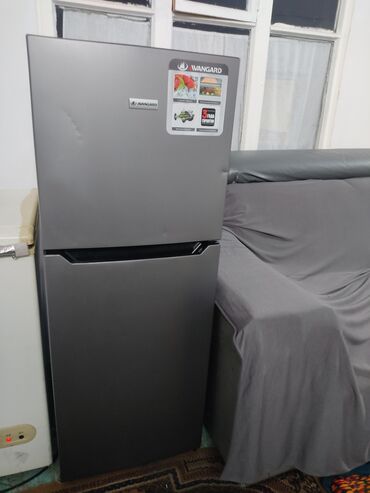кичинекей холодильник: Холодильник Atlant, Двухкамерный, 48 * 128 *