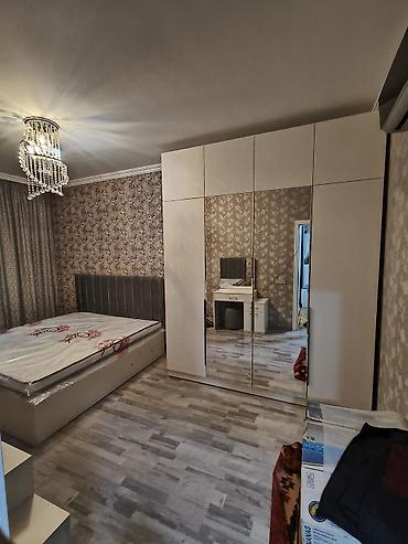 qapi renglenmesi: Düz dolab, Mətbəx üçün, Qonaq otağı üçün, Dəhliz üçün, Paltar üçün, Açılan, Korpuslu, 5 qapı — 3