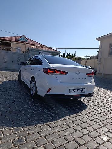 Hyundai: Hyundai Sonata: 2 l | 2018 il Sedan — 18
