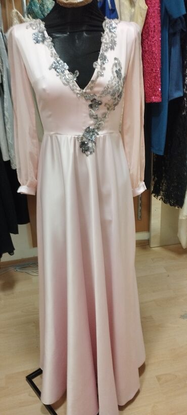 Haljine: Elegantne haljine za posebne prilike – više modela - Duga puder‑roze — 1