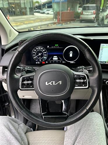 Kia: Kia Carnival: 2020 г., Минивэн — 18