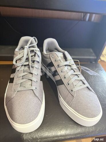 Digər kişi ayaqqabıları: Original Adidas Men’s Daily Sneaker 4.0 satılır, ORIGINAL AMERIKA-dan