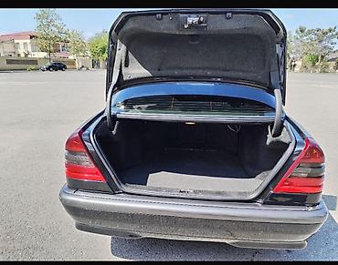e39 rul: Mercedes-Benz C 200: 2 л | Седан — 4