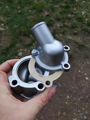 tolsen tools made in: KUCISTE TERMOSTATA ZA FICU ZASTAVA 750 | Delovi za ficu zastavu 750 — 4