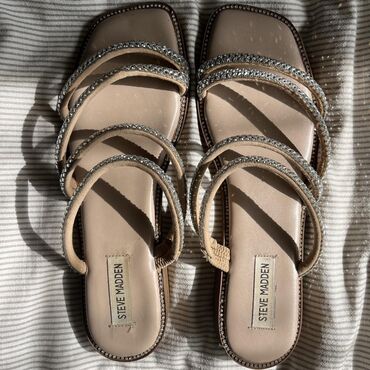 new yorker смедерево – слике: Sandale, Steve Madden, 38