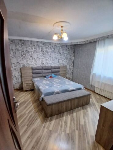 Daşınmaz əmlak: 6 otaqlı, 152 kv. m, Yeni təmirli