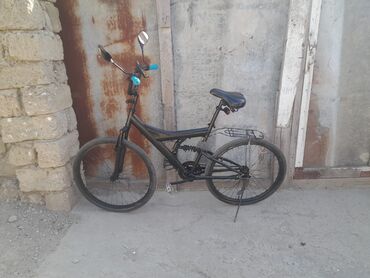 İşlənmiş Şəhər velosipedi Rambo, 26", sürətlərin sayı: 1, Ünvandan götürmə