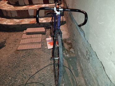 велик шоссе: Шоссейный велосипед, Другой бренд, Рама M (156 - 178 см), Алюминий