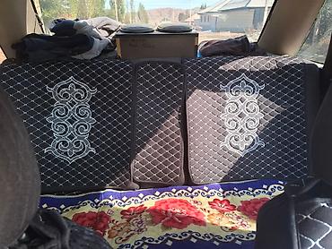 Audi: Audi 100: 1988 г., Седан — 9