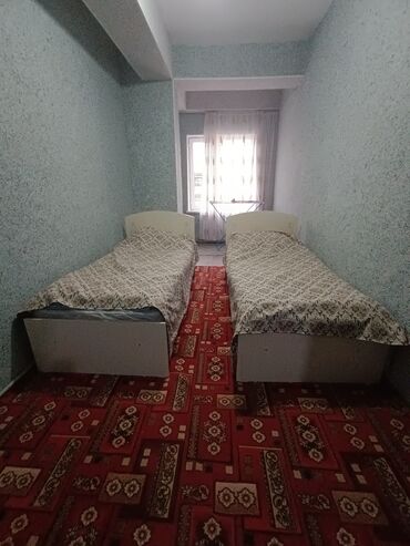 квартира на сутки с джакузи: 40 м², С мебелью