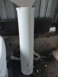 раковина с тумбочкой: Санитарный комплект для ванной/туалета Состав: - Унитаз напольный с