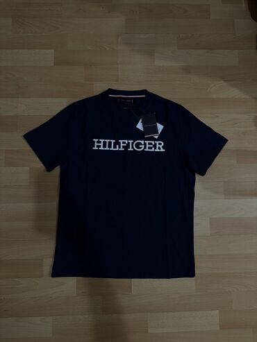 футболки больших размеров: Мужская футболка, S (EU 36), M (EU 38), L (EU 40), Tommy Hilfiger, Новый, цвет - Синий, Самовывоз
