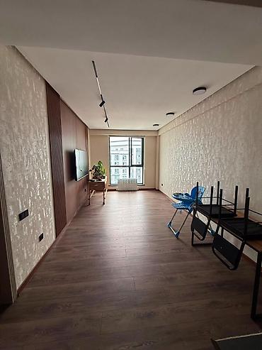 абдурахманова: 2 комнаты, 60 м², Асанбай мкр Элитка, 12 этаж, Евроремонт — 1