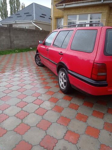 вольксваген жета: Volkswagen Golf: 1996 г., 1.8 л, Механика, Газ, Универсал