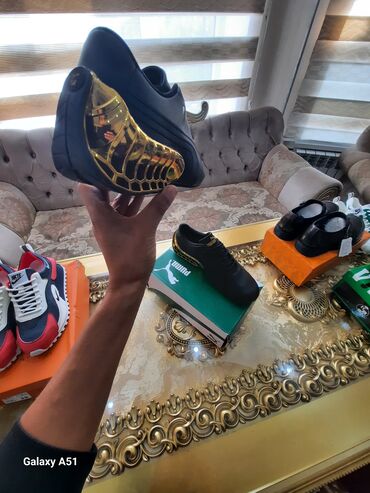 Кроссовки и спортивная обувь: Мужские кроссовки, 44, Puma, Новый, цвет - Черный, Платная доставка — 8