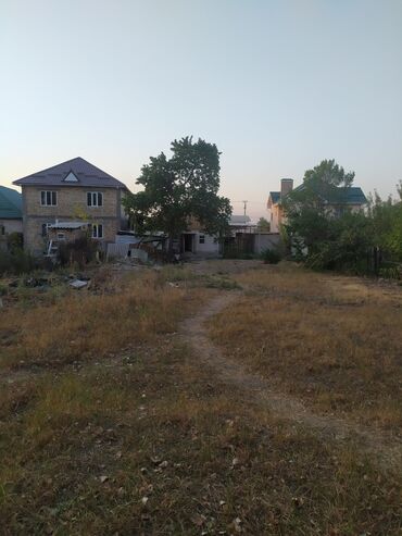 газ городок бишкек в Кыргызстан | Долгосрочная аренда квартир: 200 м², 10 комнат