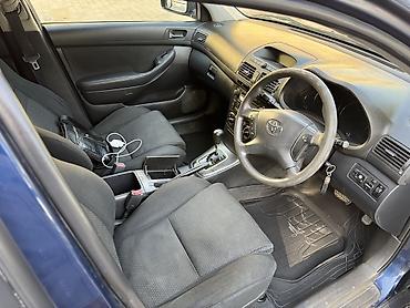 byd d1: Toyota Avensis: 2003 г., 1.8 л, Автомат, Газ, Хэтчбэк — 6
