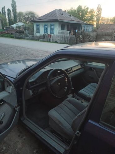 стекло w124: Mercedes-Benz W124: 1989 г., 2 л, Механика, Бензин, Седан