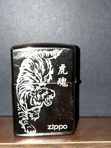 saatlar type 0: Zippo benzinli çaxmaq – “Tiger Spirit” dizaynı - Brend: Zippo - — 1