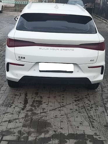 BYD: BYD E2: 2025 г., Электромобиль, Хэтчбэк — 2