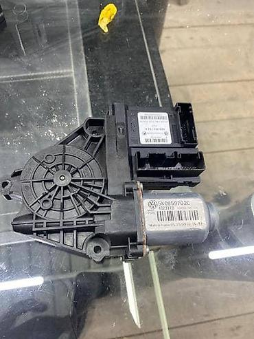 alat za riljanje: MOTORIC PODIZACA STAKLA ZA VOLKSWAGEN GOLF 6 - 5K0959702C | Motoric — 1
