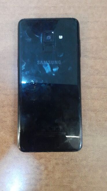 samsung e490: Samsung Galaxy A8 2018, 32 GB, rəng - Qara, Sensor, Barmaq izi, İki sim kartlı