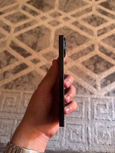 ayfon 14 mini: IPhone 14, 128 GB, Qara, Face ID — 4