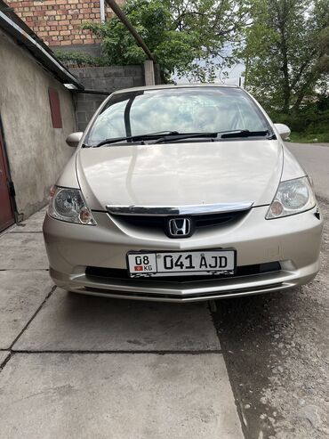 Honda: Honda Fit Aria: 2004 г., 1.5 л, Вариатор, Бензин, Седан