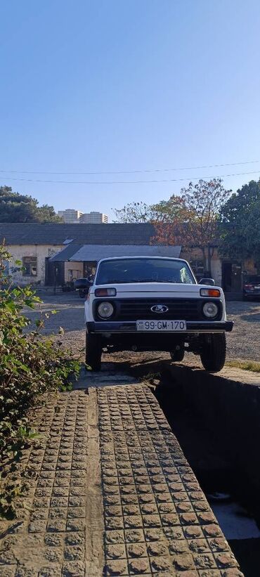 niva azerbaycan qiymeti: VAZ (LADA) 4x4 Niva: 1.7 l | 2013 il 88000 km Ofrouder/SUV