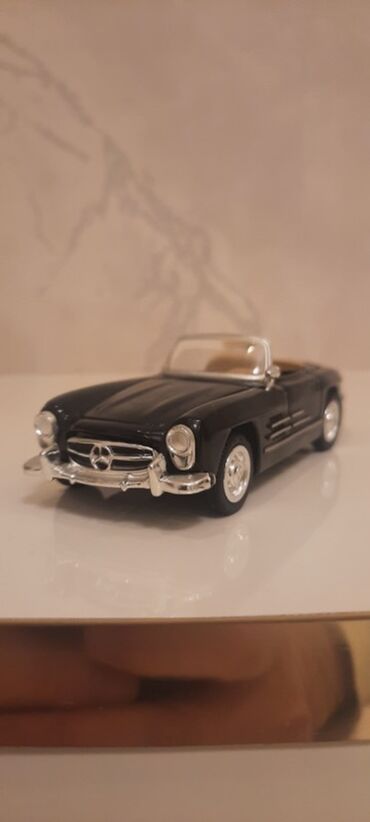 Heykəlciklər: Mercedes, 1995 il, 1:43, Dəmir