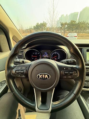 Kia: Kia Carnival: 2019 г., 2.2 л, Автомат, Дизель, Минивэн — 18