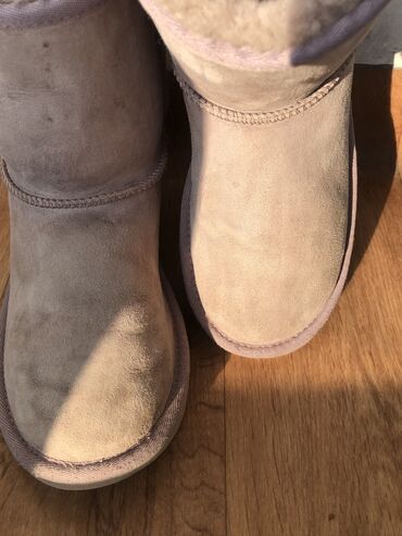 обувь турция: Угги, 37, UGG, Б/у, цвет - Фиолетовый, Самовывоз